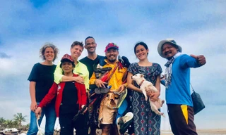 Họa sĩ chỉ thích được gọi là... ‘khùng’