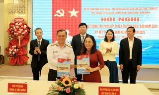 Bộ Tư lệnh Vùng 3 Hải quân sơ kết công tác biển đảo với các tỉnh miền Trung 