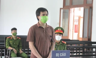 Lĩnh 9 năm tù vì chở 14 người Trung Quốc nhập cảnh trái phép