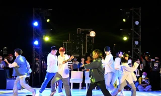 Sôi động Light up Đà Nẵng giữa phố đêm 