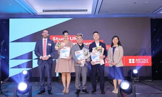 Quán quân Giải thưởng Cựu sinh viên Anh phát triển ngành kiến trúc công nghệ cao