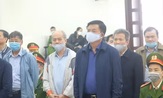 Bị cáo Đinh La Thăng và các đồng phạm tại tòa.