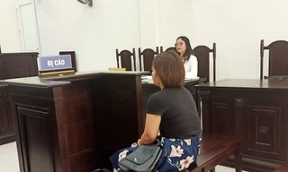 Bị cáo Đinh Thị Ngọc Ánh tại tòa.