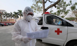 Người mắc COVID - 19 tại Hải Dương đã được đưa tới bệnh viện dã chiến để điều trị từ chiều 29/1.