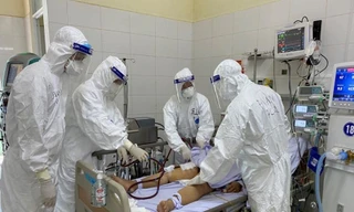 Lực lượng y, bác sĩ tham gia phòng chống dịch COVID-19 hy sinh có thể được công nhận là liệt sĩ. Ảnh minh hoạ.