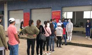 Thế giới tăng mạnh ca mắc COVID-19, Việt Nam cách ly 10 nghìn người chống dịch