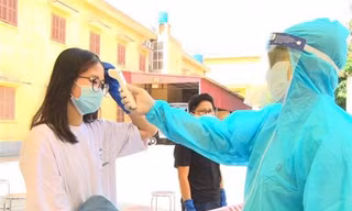 Thêm 3 ca mắc mới COVID-19 là người nhập cảnh, Việt Nam có 1.063 bệnh nhân