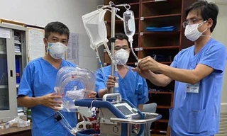 Điểm cầu hội chẩn tại Trung tâm quản lý, điều hành trực tuyến hỗ trợ chuyên môn, chẩn đoán, điều trị COVID-19