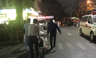 Bệnh nhân bị TNGT cấp cứu ở bệnh viện Việt Đức. Ảnh: Thái Hà