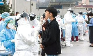 Dịch COVID-19 kéo dài 18-24 tháng ở nhiều nơi, nguy cơ xâm nhập Việt Nam vẫn hiện hữu