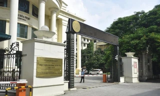 Không còn nóng gay gắt, nhiều khu vực ở Hà Nội vẫn nguy cơ mất điện hàng giờ