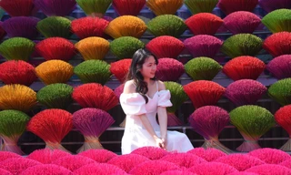 Đến làng hương Quảng Phú Cầu: Địa điểm du lịch với 'đóa hoa hương rực rỡ'