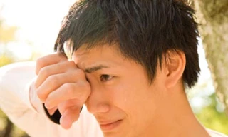 Giảm thị lực nếu ngắm nhiều ảnh nude