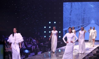 Chung kết Top Model vắng mặt 3 thí sinh bị dọa kiện 5 tỷ