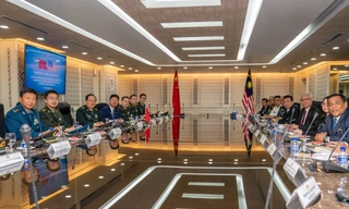 Đoàn Trung Quốc do Bộ trưởng Quốc phòng Ngụy Phượng Hòa tham gia cuộc hội đàm nhân chuyến thăm Malaysia vào tháng trước. (Ảnh: Xinhua)