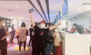 Một nhóm công dân Việt Nam mắc kẹt đã được giải cứu hôm 24/3