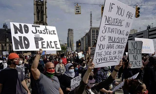 Làn sóng biểu tình ở Mỹ bùng lên sau cái chết của người đàn ông da đen George Floyd