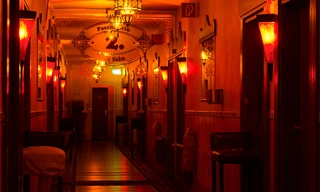 Bên trong nhà thổ Pastra. (Ảnh: Telegraph)