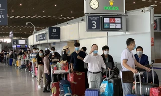 Các công dân từ Pháp và khu vực lân cận vừa được đưa về nước. (Ảnh: Mofa)