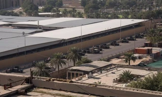 Khu vực đại sứ quán Mỹ ở Baghdad. (Ảnh: Reuters)