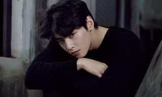 Cha Eun Woo không chỉ là "thiên tài gương mặt" mà còn là nam thần học đường