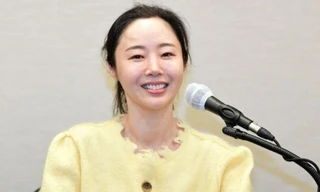 Min Hee Jin họp báo lần 2, mong "làm hòa" với HYBE vì tương lai của NewJeans