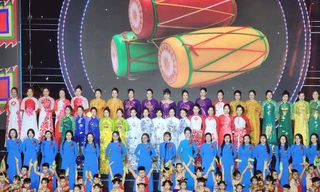 Đại nhạc hội Hoa Tháng Năm: "Phép màu" rực rỡ của trường Tiểu học Đoàn Thị Điểm