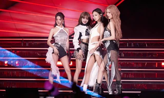 BLACKPINK biểu diễn ở Hà Nội: Fan từ ngỡ ngàng đến lo lắng không kịp tiết kiệm tiền