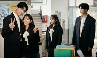 "Couple BongMin" Park Hyung Sik - Park Bo Young tái hợp khiến hội shipper "điêu đứng"