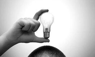 Cách nhìn về quá khứ