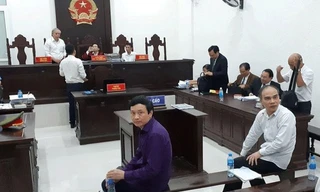 Các bị cáo tại toà.