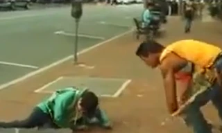 Xúc động clip ‘Mỗi người làm một việc tốt’