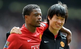 Park Ji-sung đến Việt Nam: Vé 'chợ đen' giá 'cắt cổ'