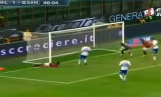 Pha bỏ lỡ không tưởng của Robinho