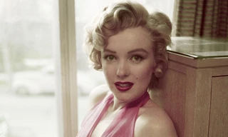 Marilyn Monroe đẹp lộng lẫy trong ảnh mới công bố