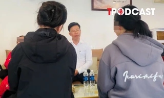 NÓNG 7/5: Khởi tố vụ án 2 con gái tố bị cha ruột hiếp dâm 