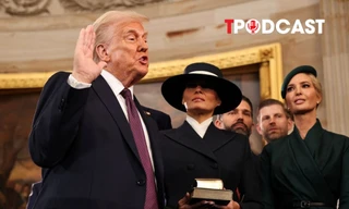 NÓNG 21/1: Chi tiết gây tranh cãi khi ông Trump tuyên thệ nhậm chức