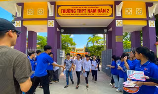 Hiệu trưởng lên tiếng vụ 2,5 điểm ba môn đã trúng tuyển lớp 10