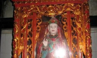 Tượng bà Chúa Lãng 300 năm tuổi bị đánh cắp