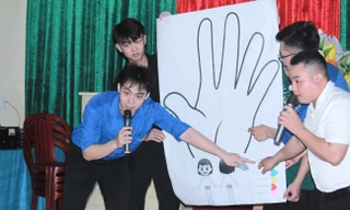 Đoàn thanh niên tuyên truyền kỹ năng bảo vệ, phòng chống xâm hại trẻ em