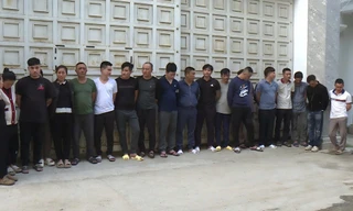 Triệt xóa 2 ổ nhóm đánh bạc, bắt giữ 22 đối tượng