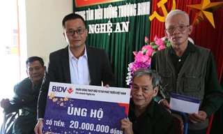 Báo Tiền Phong, BIDV chúc Tết thương bệnh binh nặng tại Nghệ An
