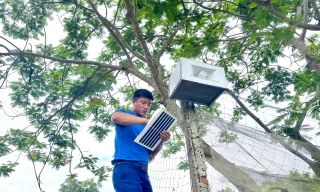 Tuổi trẻ Nghệ An làm cảnh báo đuối nước bằng năng lượng mặt trời