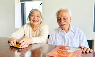 Chuyện tình anh bộ đội và cô dân công yêu nhau từ chiến trường Điện Biên Phủ