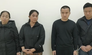 Bắt ổ nhóm cho vay bốc bát họ, lãi suất 2.400%/năm