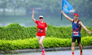 4.000 vận động viên tham gia giải chạy marathon 'Về miền Ví Giặm'