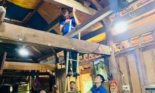 Đèn năng lượng mặt trời tri ân gia đình chính sách có công với cách mạng