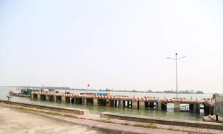 Cảng cá hơn 100 tỷ đồng ở xứ Nghệ đìu hiu, duy nhất 1 tàu cá neo đậu