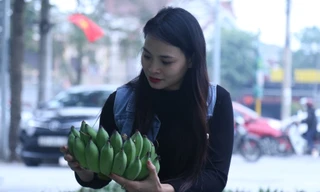 400.000 đồng/nải chuối xanh Tết, tiểu thương đếm quả lấy tiền 