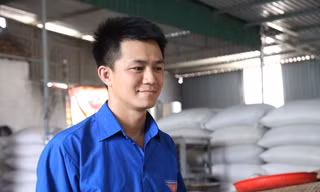Cử nhân luật về quê khởi nghiệp, kiếm doanh thu tiền tỉ
